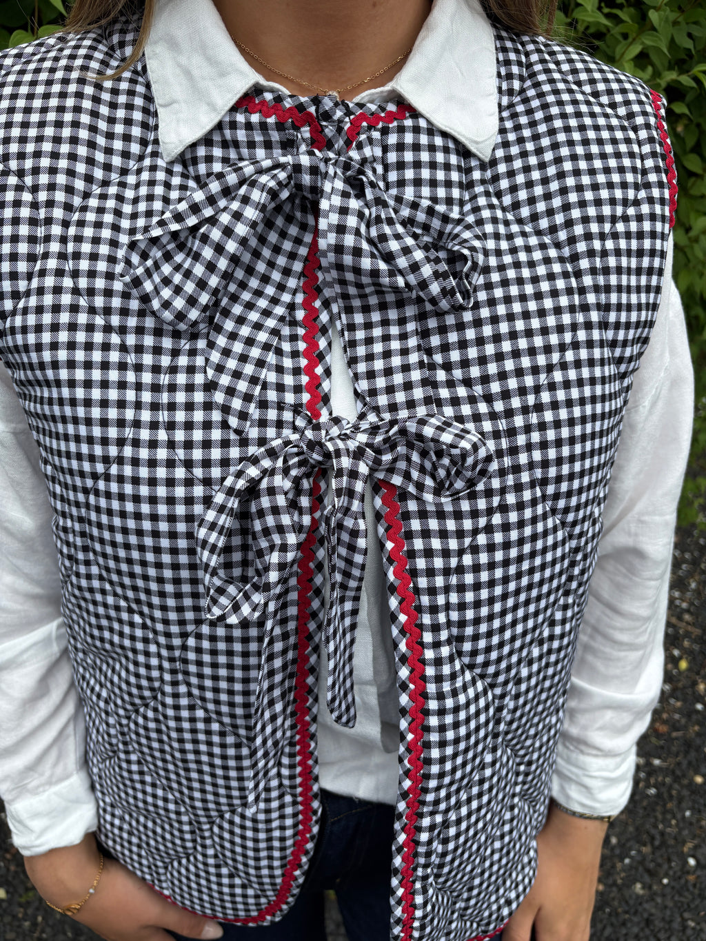 Gingham Tie Front Quilted Gilet